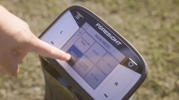Foresight QuadMAX features a Tochscreen Display
